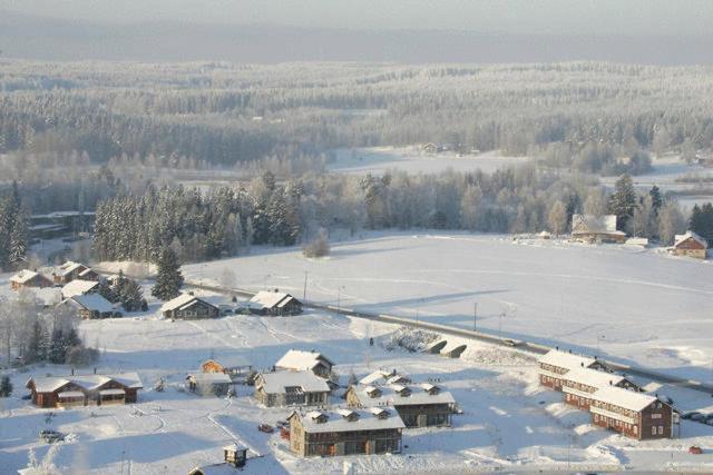 Himoshovi Cottages Йямся Экстерьер фото